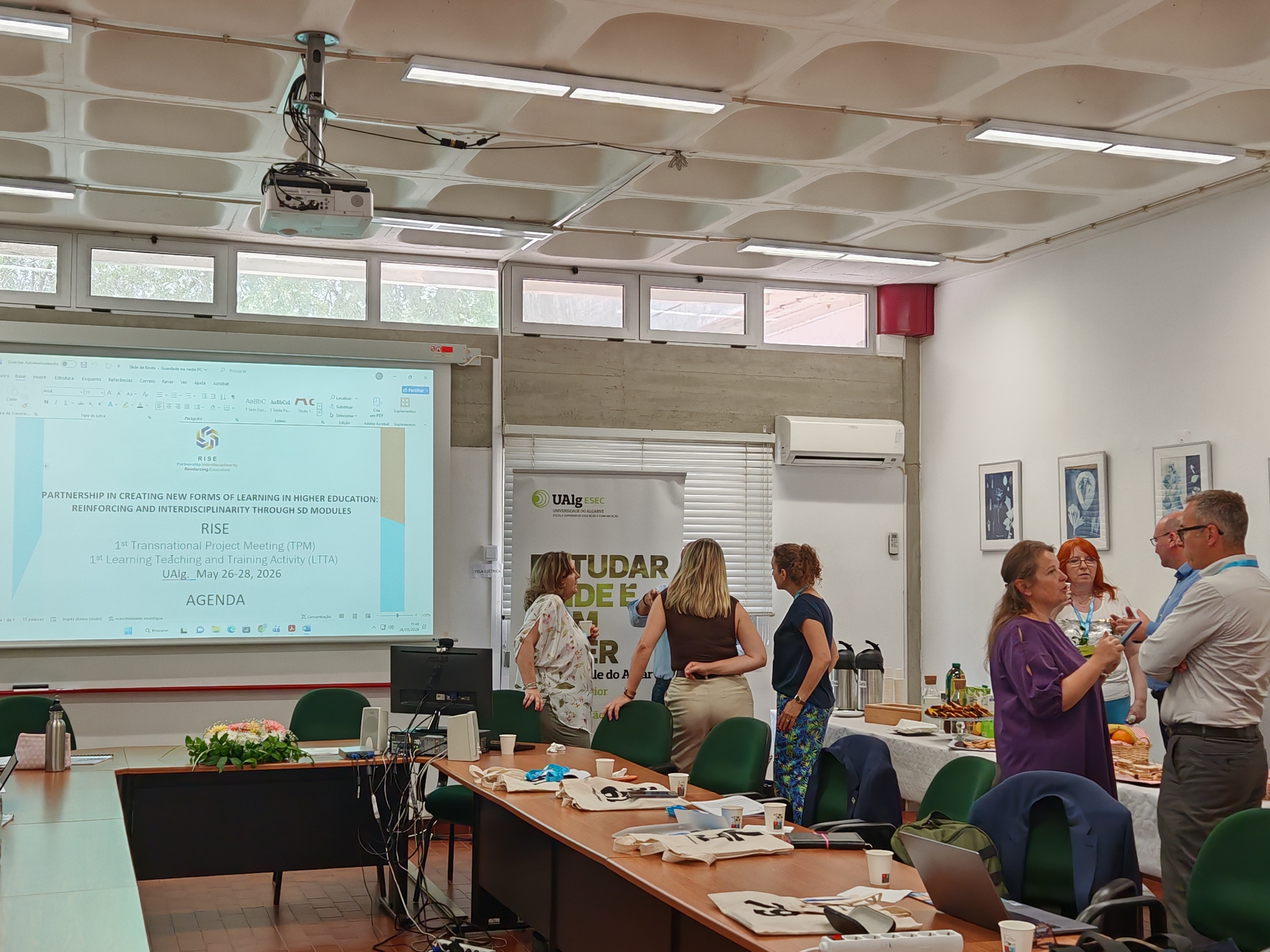 Kick-off meeting photo 6